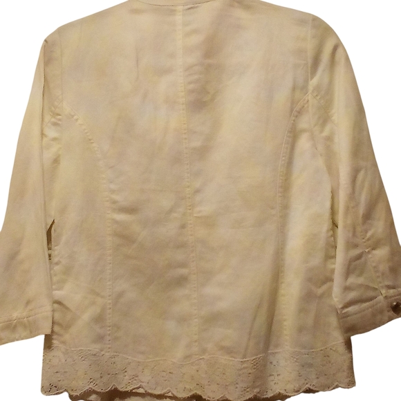 Chico's - NWT Alabaster Denim With Lace Layover Trim, Button Down, Pockets,... - Picture 7 of 14